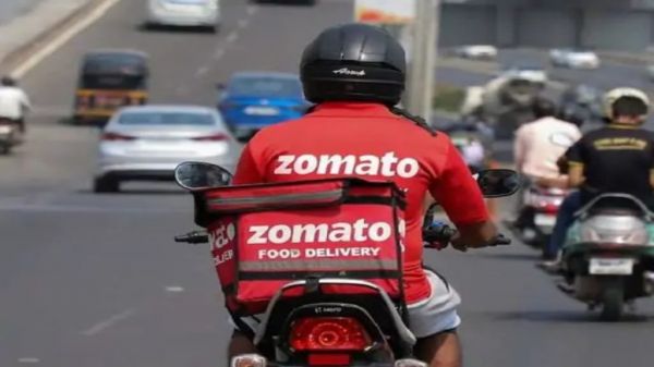 Zomato Food Delivery Service : अब महज 15 मिनट में मिलेगा खाना, जानिए क्या है कंपनी का प्लान ?