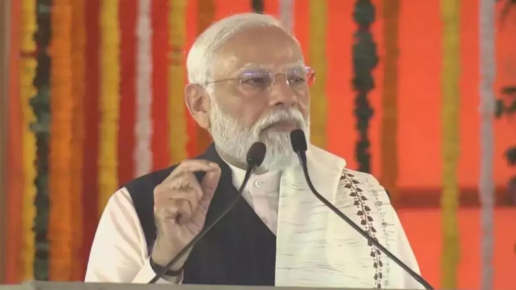 PM मोदी ने झारखंड को दी बड़ी सौगात, बोले- तेजी से आगे बढ़ रही देश की अर्थव्यवस्था