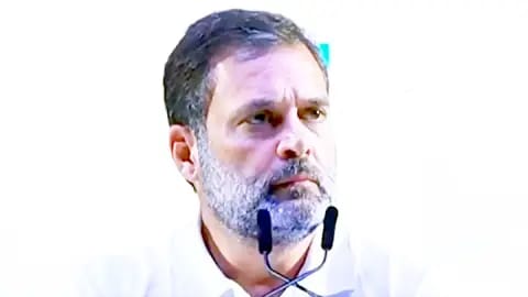 &lsquo;राजा की आत्मा EVM, ED, CBI और IT विभाग में बसती है&rsquo;, राहुल गांधी का NDA पर तीखा हमला