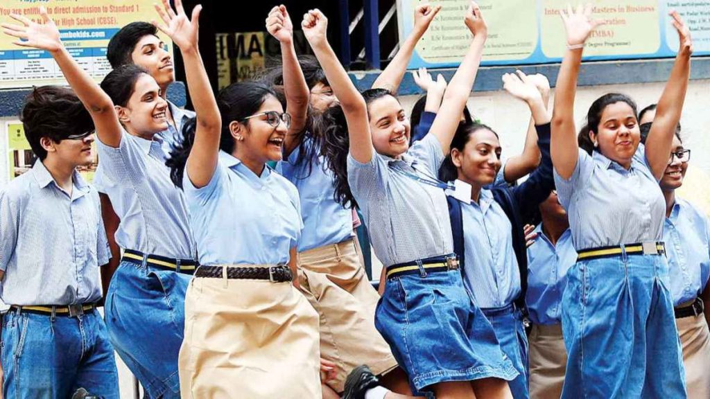 CBSE 12वीं के रिजल्ट जारी, 87.98 प्रतिशत स्टूडेंट्स हुए पास, यहां देखें रिजल्ट&hellip;