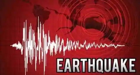 दिल्ली-एनसीआर में भूकंप के झटकों से दहशत, डर से लोग अपने घर से बाहर निकले