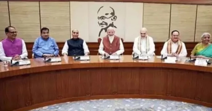 8वें वेतन आयोग को कैबिनेट की मंजूरी