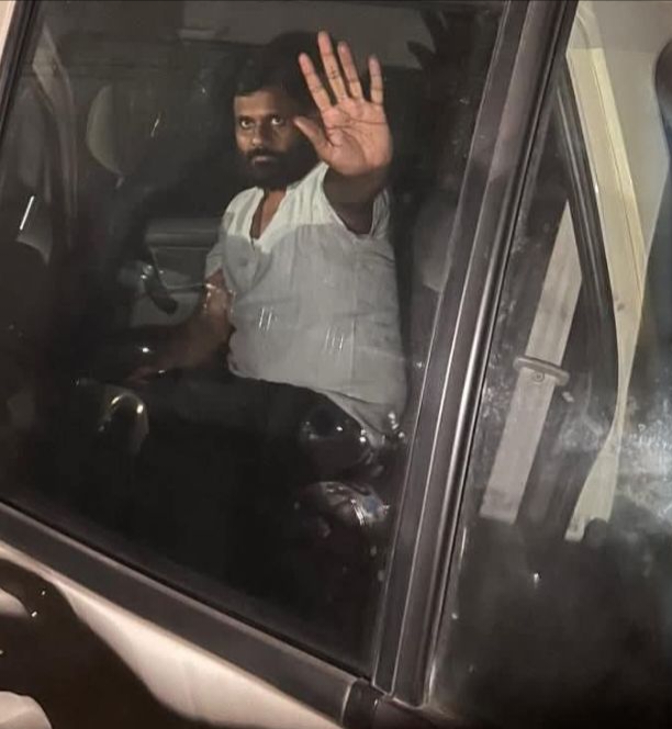 पीएम मोदी पर कथित टिप्पणी मामले में कांग्रेस नेता विनोद तिवारी गिरफ्तार