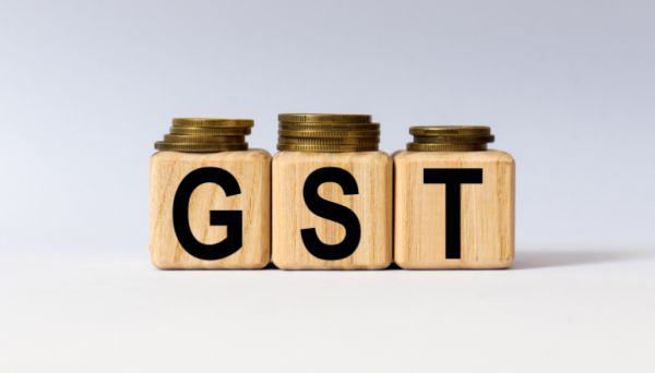 देश में GST ढांचे में बड़े बदलाव की तैयारी, ये सब होंगे सस्ते  