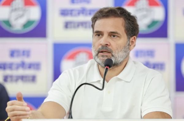 &lsquo;पहले गैस अगली स्ट्राइक पेट्रोल-डीजल पर&hellip;,&rsquo; सिलेंडर के दाम बढ़ने पर राहुल गांधी ने मोदी सरकार को घेरा, बोले- 