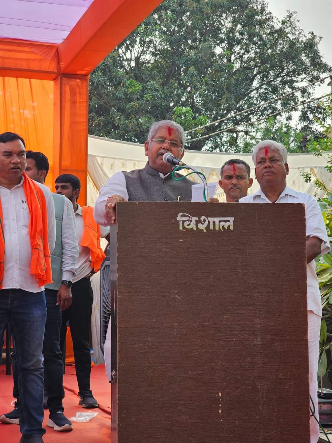 पायलट की लैंडिंग के बाद भी विदाउट टिकट है कांग्रेसी,पूर्व विधानसभा अध्यक्ष धरमलाल कौशिक ने कांग्रेस के प्रत्याशी को लेकर कसा तंज