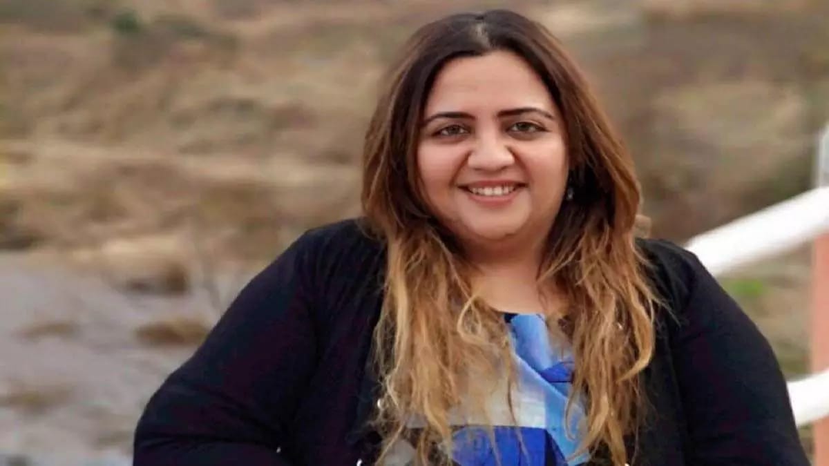 &lsquo;मैं चीखती रही, चिल्लाती रही, बंद कमरे में मेरे साथ..&rsquo; राधिका खेड़ा का कांग्रेस नेता पर बड़ा आरोप, जानिए पूरी कहानी महिला नेत्री की जुबानी