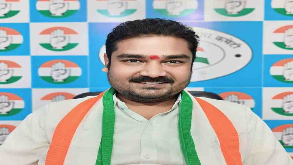 कांग्रेस प्रवक्ता मनी वैष्णव ने कहा &ndash; भाजपा नेताओं के संपर्क में है राधिका खेड़ा, कांग्रेस पार्टी को कर रही बदनाम