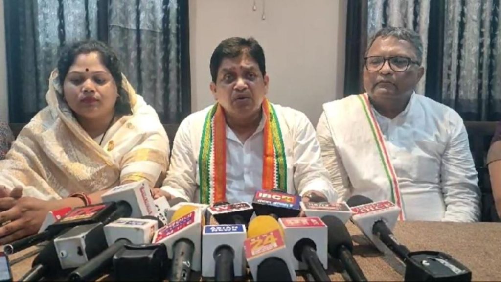 बलौदाबाजार हिंसा मामले में कांग्रेस ने की जांच, सरकार को ठहराया जिम्मेदार, कहा- निर्दोष पर न करें कार्रवाई वरना समाज के साथ पार्टी बैठेगी धरने पर