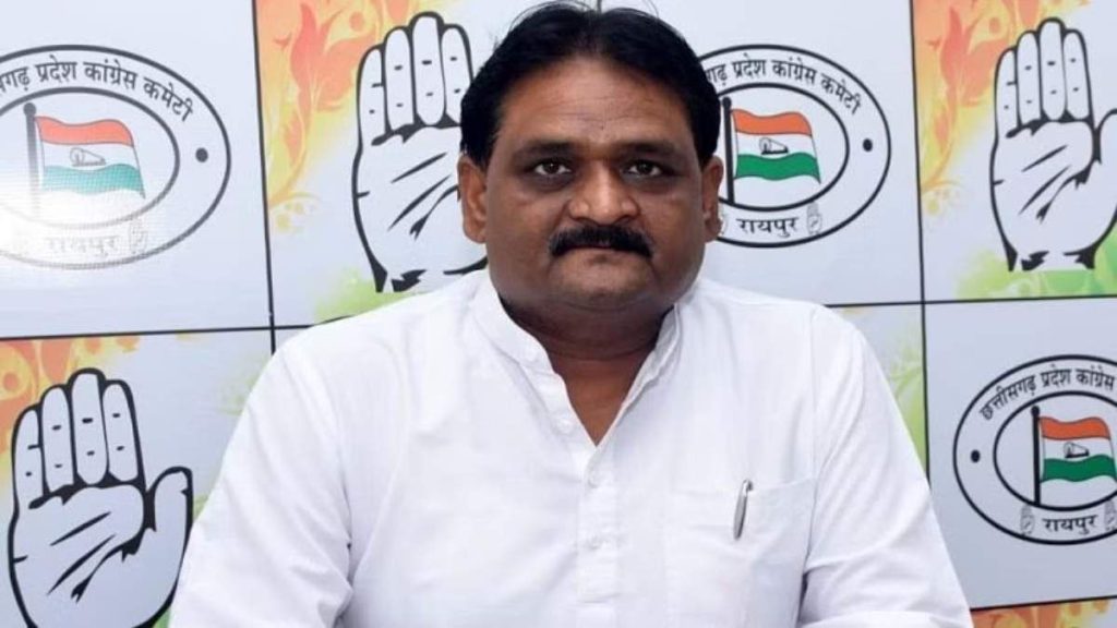 साय मंत्रिमंडल के रिक्त पदों को लेकर कांग्रेस का तंज, कहा- एक दर्जन से ज्यादा दावेदार, मचेगा बवंडर&hellip;