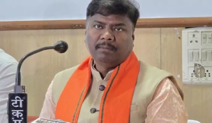 सर्किट हाउस की घटना पर कांग्रेस ने मनगढ़ंत कहानी गढ़ी : मंत्री केदार कश्यप 