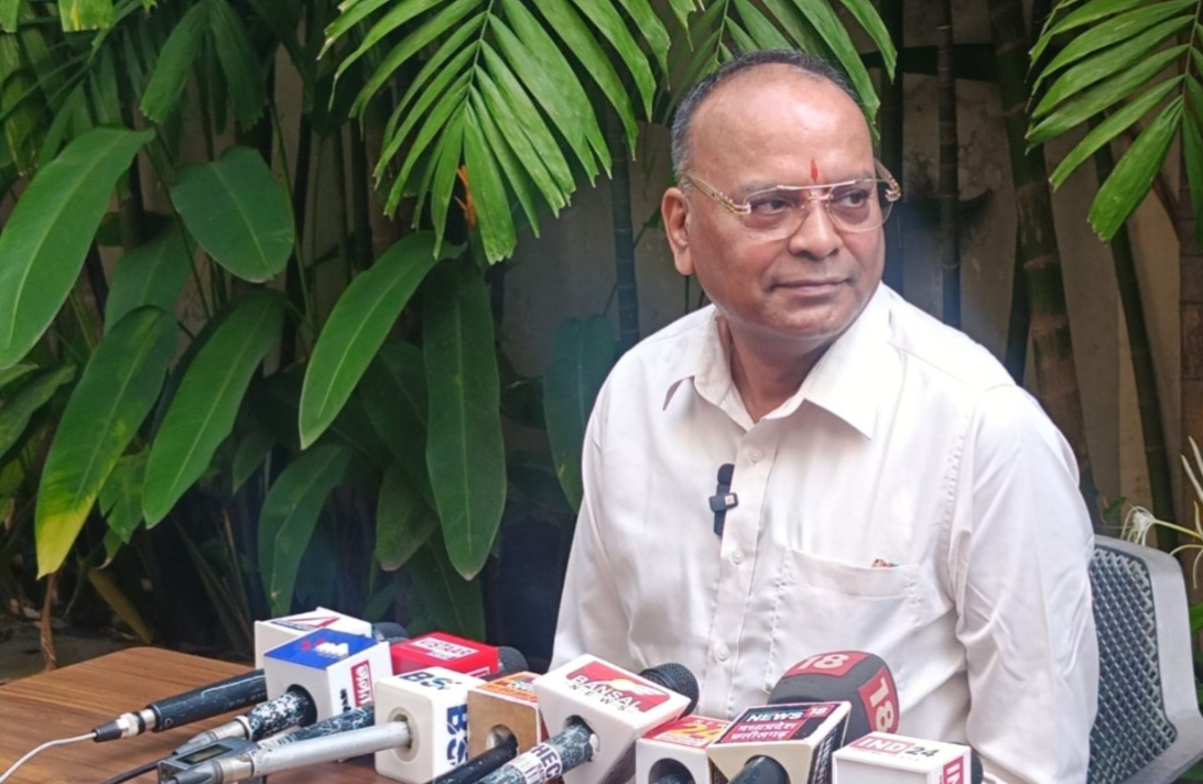 BJP MLA अजय चंद्राकर ने विपक्ष पर साधा निशाना, कहा- वोट चोर गद्दी छोड़ अभियान में नहीं दम, कांग्रेस शासन काल में 10 बार हो चुका है SIR