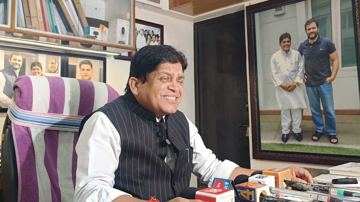पेपर लीक से लेकर अतिथि शिक्षकों के आंदोलन तक, शिव डहरिया ने सरकार पर साधा निशाना