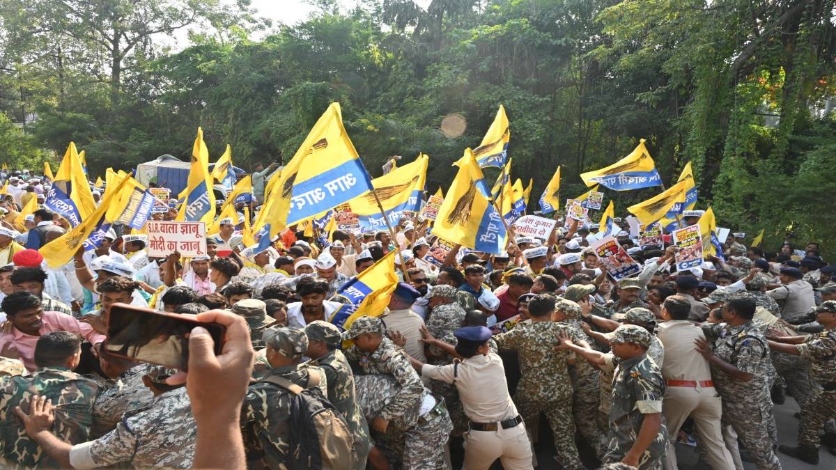 रायपुर में AAP का शक्ति प्रदर्शन, मुख्य निर्वाचन आयुक्त ज्ञानेश कुमार के खिलाफ खोला मोर्चा