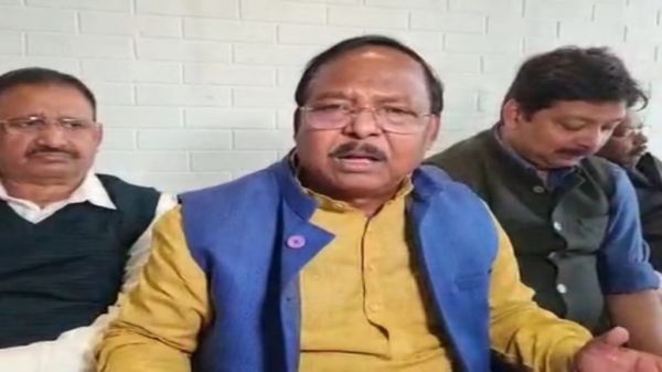 कांग्रेस की बैठक को लेकर कृषि मंत्री रामविचार नेताम का तंज