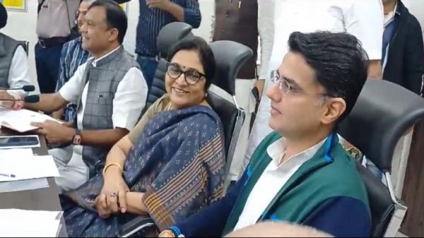 कांग्रेस बैठक : छत्तीसगढ़ के 3-4 दबंग नेताओं को लोकसभा चुनाव लड़ना चाहिए, पूर्व CM से भी किया है आग्रह &ndash; रजनी पाटिल