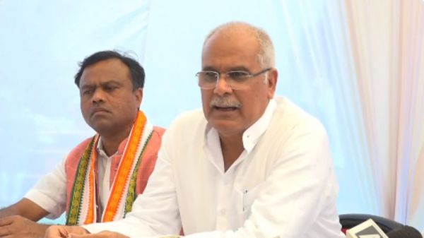 लगातार रद्द हो रही ट्रेनों पर पूर्व सीएम भूपेश बघेल ने निशाना साधा