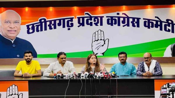 भाजपा सरकार पर बरसीं कांग्रेस की राष्ट्रीय प्रवक्ता राधिका खेड़ा, कहा &ndash; मोदी 10 साल के काम पर वोट नहीं मांगते, सिर्फ झूठ, सांप्रदायिकता और नफरत फैलाने का कर रहे काम