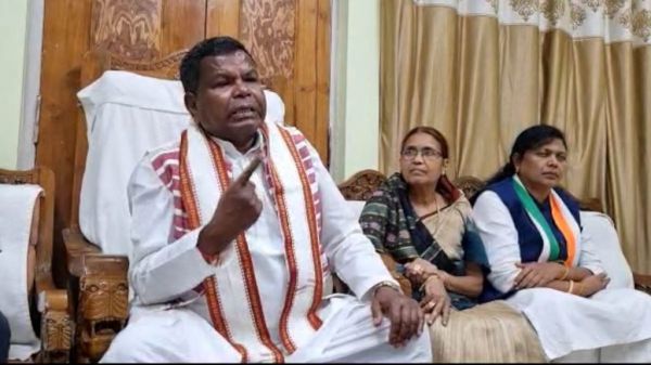 कवासी लखमा ने ईवीएम से छेड़छाड़ का जताया संदेह, चुनाव आयोग से करेंगे शिकायत&hellip;