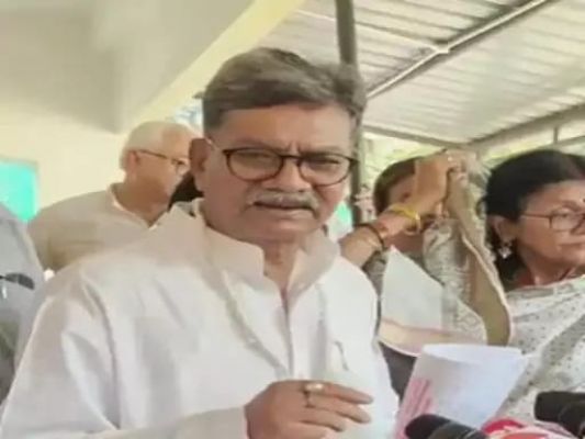 भूपेश बघेल की हार पर नेता प्रतिपक्ष महंत का बड़ा बयान