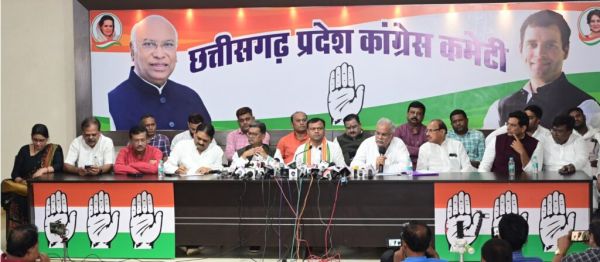 विधानसभा सत्र को लेकर कांग्रेस की प्रेस कांफ्रेंस