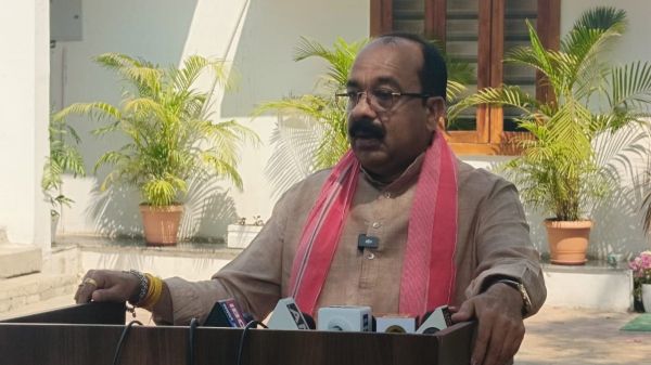 जिला पंचायत अध्यक्ष चुनाव में कांग्रेस के जीत के दावे पर डिप्टी सीएम अरुण साव का प्रहार, बोले-&nbsp;झूठे दावे करना कांग्रेस की आदत