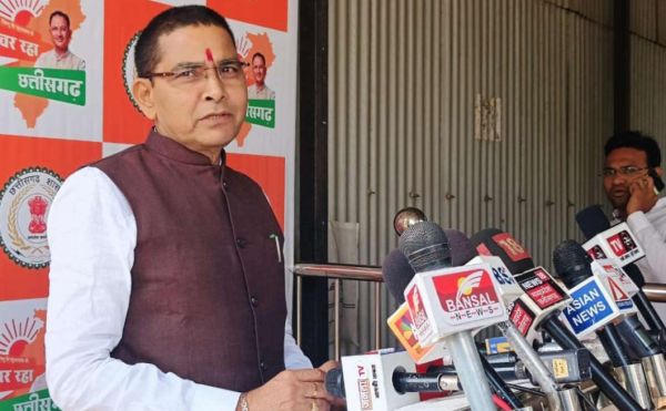 उपमुख्यमंत्री अरुण साव पर टिप्पणी को लेकर टंकराम वर्मा का पलटवार, बोले&mdash; भूपेश बघेल को ऐसी भाषा शोभा नहीं