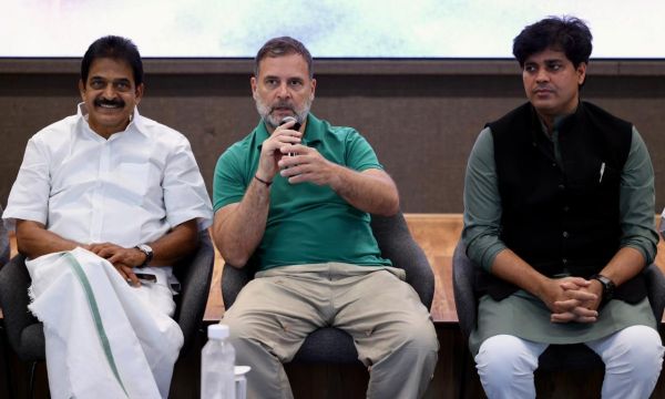 &lsquo;मोदी सरकार गिर जाएगी&hellip;&rsquo;, राहुल गांधी का दावा, सरकार के गिरने की टाइमलाइन भी निर्धारित की