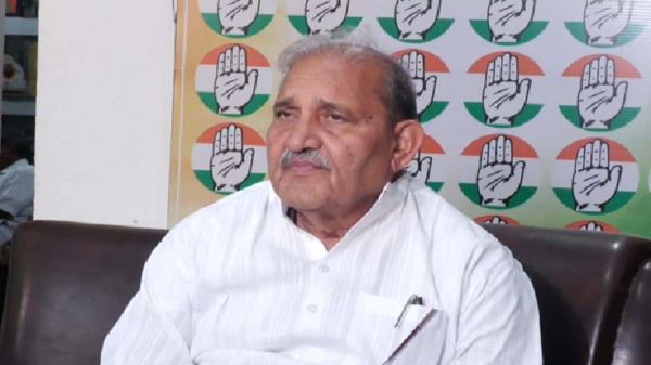 सेवा संकल्प अभियान पर धनेंद्र साहू का निशाना- &lsquo;महंगाई और भ्रष्टाचार दूर करना ही सबसे बड़ी सेवा&rsquo;