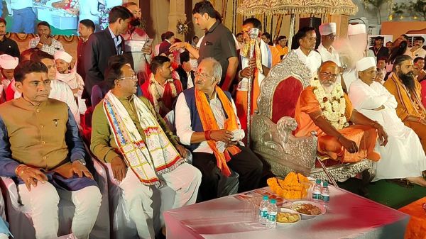 भव्य गंगा आरती के साथ राजिम कुंभ कल्प 2024 का हुआ शुभारंभ