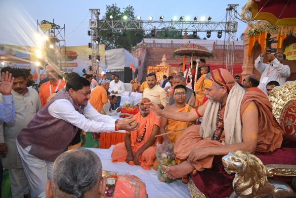 राजिम कुंभ में विराट सनातन संस्कृति के होते हैं दर्शन - शंकराचार्य श्री सदानंद