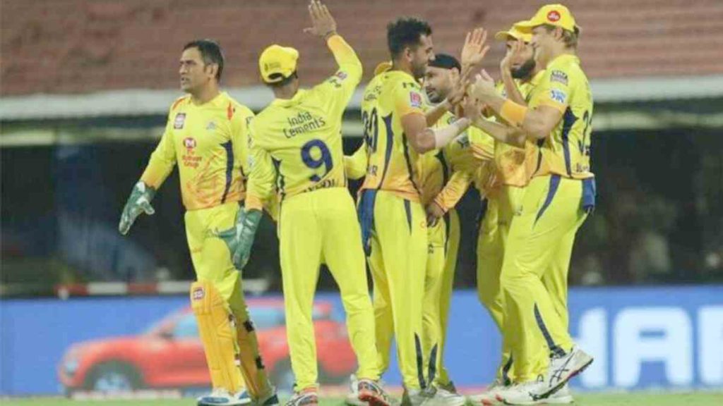 CSK ने KKR को 7 विकेट से हराया, ऋतुराज का चला बल्ला, जडेजा और देशपांडे ने लिए 3-3 विकेट