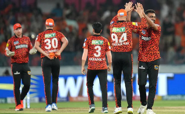 सनराइजर्स हैदराबाद ने दर्ज की लगातार चौथी जीत, एकतरफा मुकाबले में दिल्ली कैपिटल्स को 67 रनों से हराया