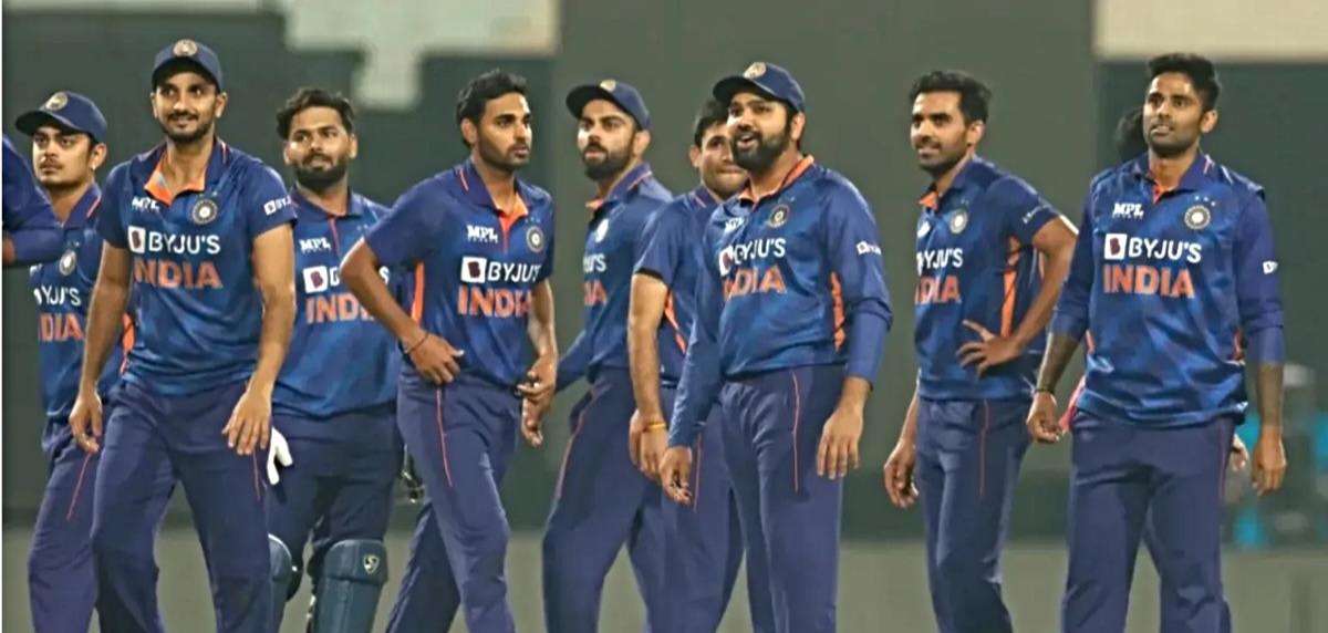 रोहित शर्मा से लेकर विराट कोहली, 2025 में ये 5 भारतीय क्रिकेटर लेंगे संन्यास&hellip;