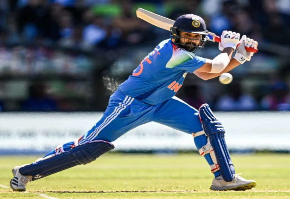 भारत ने ऑस्ट्रेलिया को दिया 265 रनों का लक्ष्य, रोहित-श्रेयस ने जड़े अर्धशतक