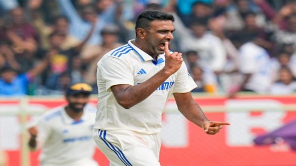 रविचंद्रन अश्विन ने टेस्ट में 500 विकेट पूरे कर रच दिया इतिहास, इन दिग्गज खिलाड़ियों को पछाड़कर निकल गए आगे&hellip;