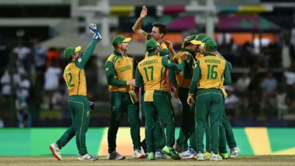पहली बार फाइनल में पहुंचा साउथ अफ्रीका, अफगानिस्तान को 9 विकेट से रौंदा