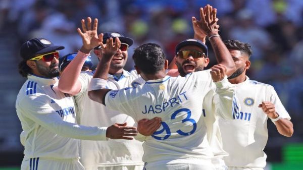पर्थ टेस्ट में ऐतिहासिक जीत के करीब पहुंचा भारत, तीसरे दिन का खेल खत्म