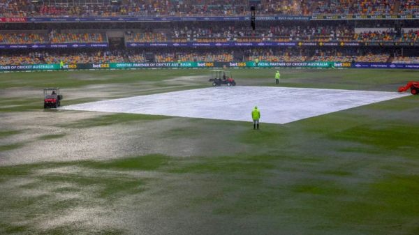 IND vs AUS 3rd Test: गाबा में बारिश के चलते रद्द हुआ तीसरे दिन का खेल, स्टंप्स तक भारत ने 4 विकेट खोकर बनाए 51 रन