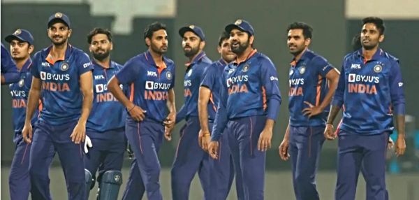 रोहित शर्मा से लेकर विराट कोहली, 2025 में ये 5 भारतीय क्रिकेटर लेंगे संन्यास&hellip;