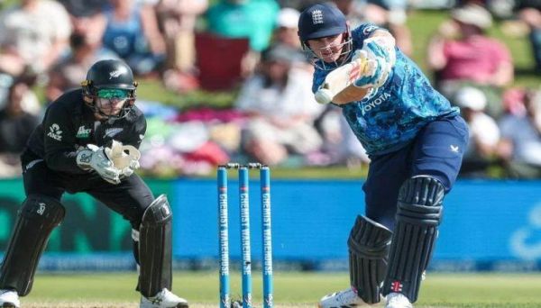 हैरी ब्रूक के तूफानी शतक के बावजूद इंग्लैंड हारा, न्यूजीलैंड ने पहले वनडे में चार विकेट से जीत हासिल की