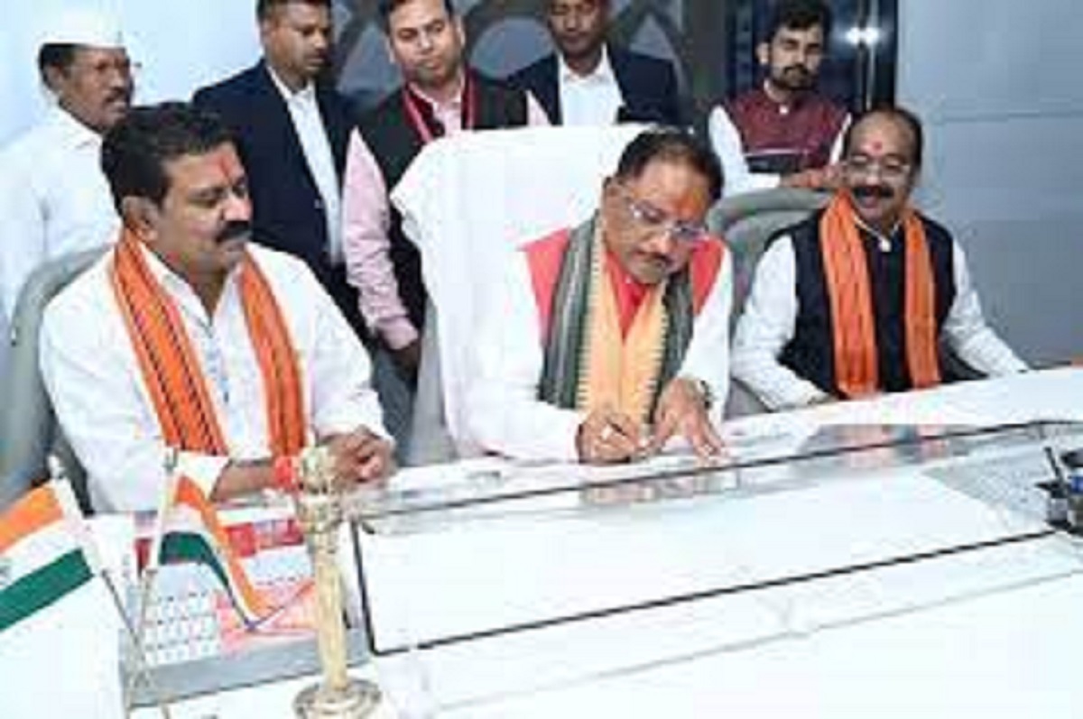  CG Cabinet Meeting : कल 11 बजे साय कैबिनेट की पहली बैठक! नई सरकार ले सकती है ये बड़े फैसले