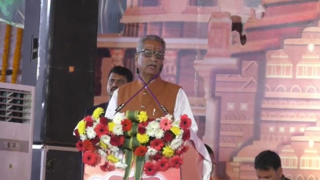 ओम माथुर ने महंत रामसुंदर दास को भाजपा में शामिल होने का दिया न्यौता, कहा- आ जाइए लोकसभा, पिछली बार भूल हो गई थी&hellip;