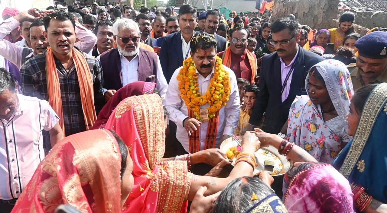 उपमुख्यमंत्री श्री शर्मा मां शाकम्भरी जयंती में शामिल हुए