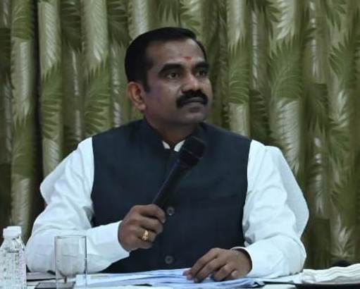 सचिव एस प्रकाश ने दिव्यांग के लिए आवास की सुविधा उपलब्ध कराने दिए दिशा निर्देश