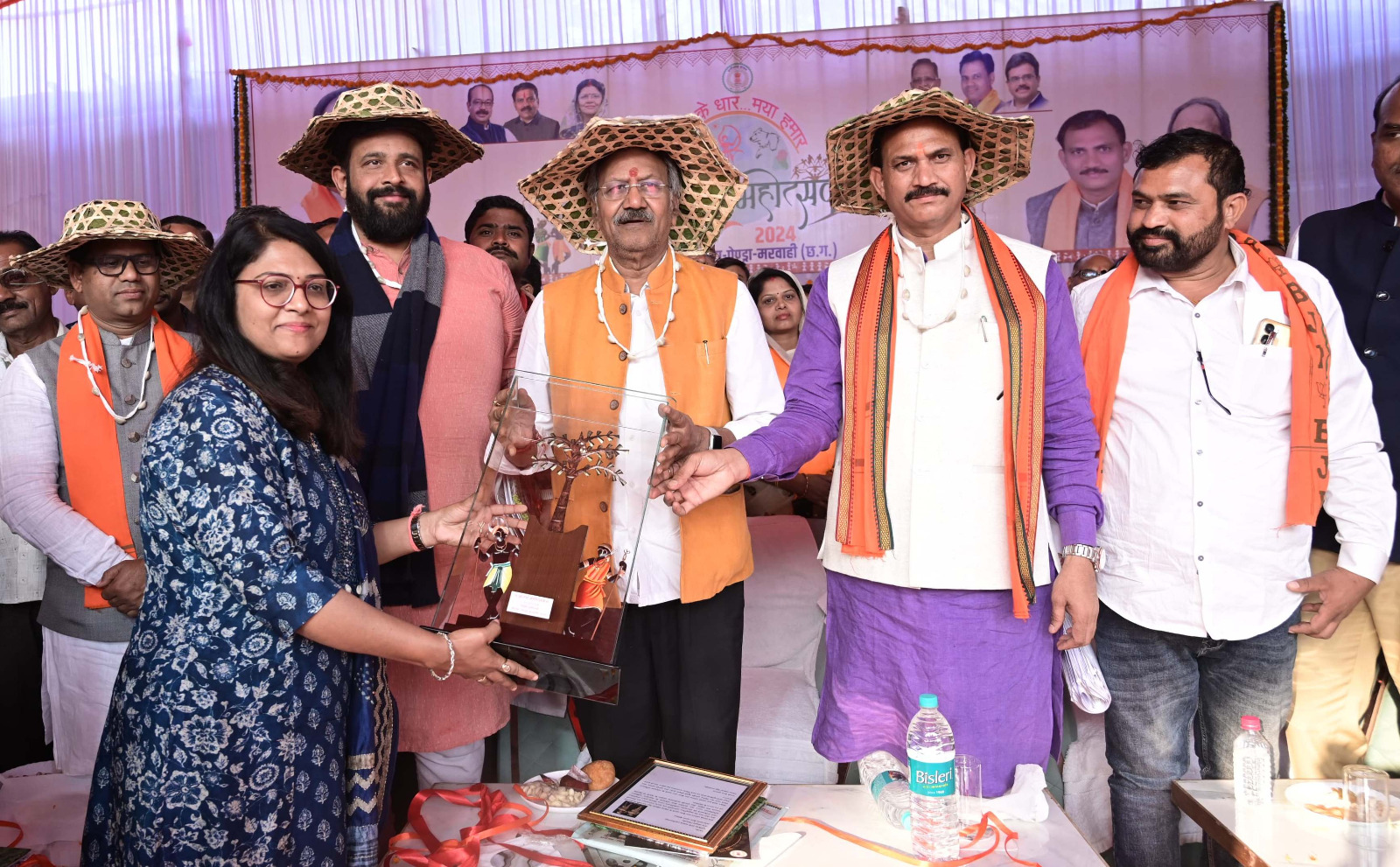 अरपा महोत्सव में शामिल हुए संस्कृति मंत्री, 35.26 करोड़ रूपए की लागत के 70 विकास कार्याे का किया लोकार्पण एवं भूमिपूजन