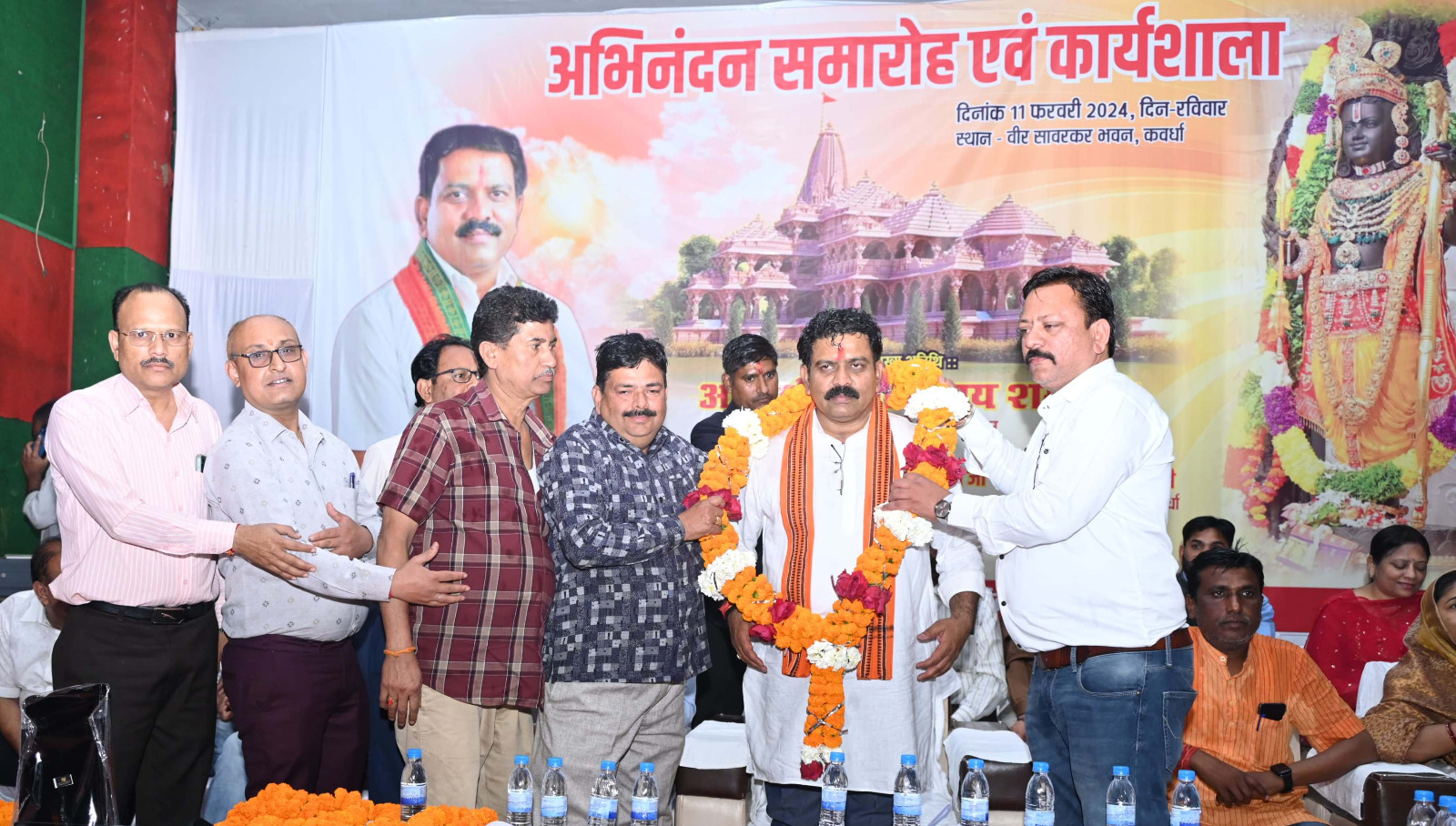 उपमुख्यमंत्री विजय शर्मा छत्तीसगढ़ केमिस्ट एण्ड ड्रगिस्ट एसोसिएशन द्वारा आयोजित अभिनंदन समारोह एवं कार्यशाला में हुए शामिल