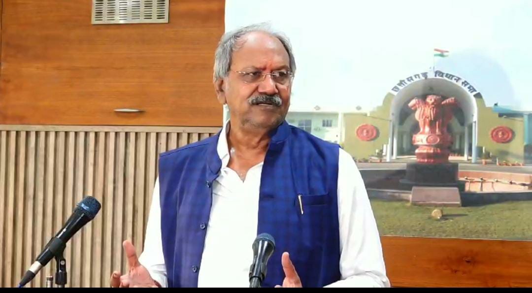 शिक्षा मंत्री बृजमोहन अग्रवाल ने SCERT को जल्द टीईटी परीक्षा आयोजित कराने के दिए निर्देश