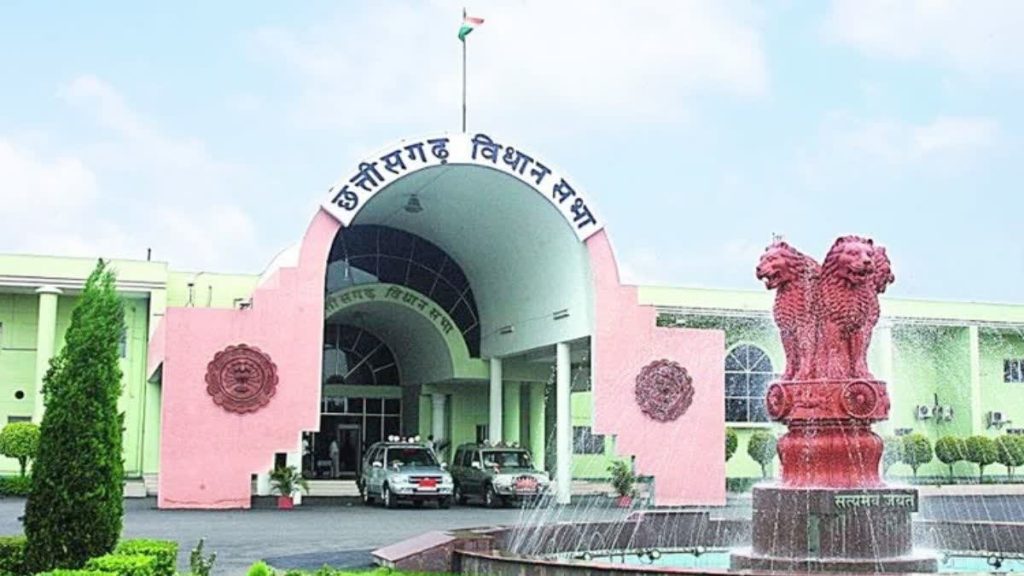 सरकारी शराब दुकानों से अवैध बिक्री का मामला : प्लेसमेंट एजेंसी के खिलाफ जांच कराएगी सरकार, विधानसभा में हुई घोषणा&hellip;