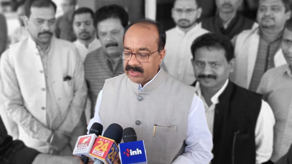 मोदी के चेहरे पर चुनाव लड़ने के आरोप पर डिप्टी सीएम साव का पलटवार, कहा- कांग्रेस के पास न नीयत, न नेतृत्व&hellip;